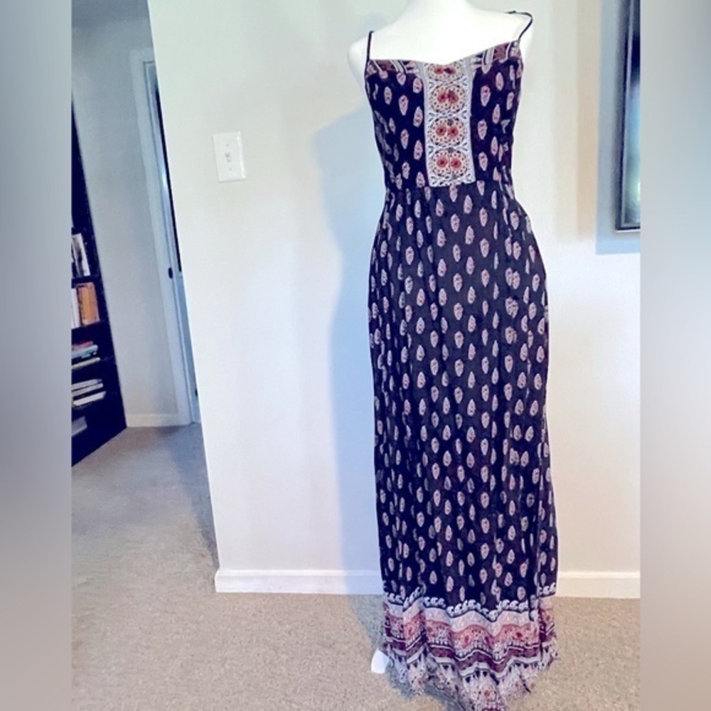 Beautiful Maxi Dress!